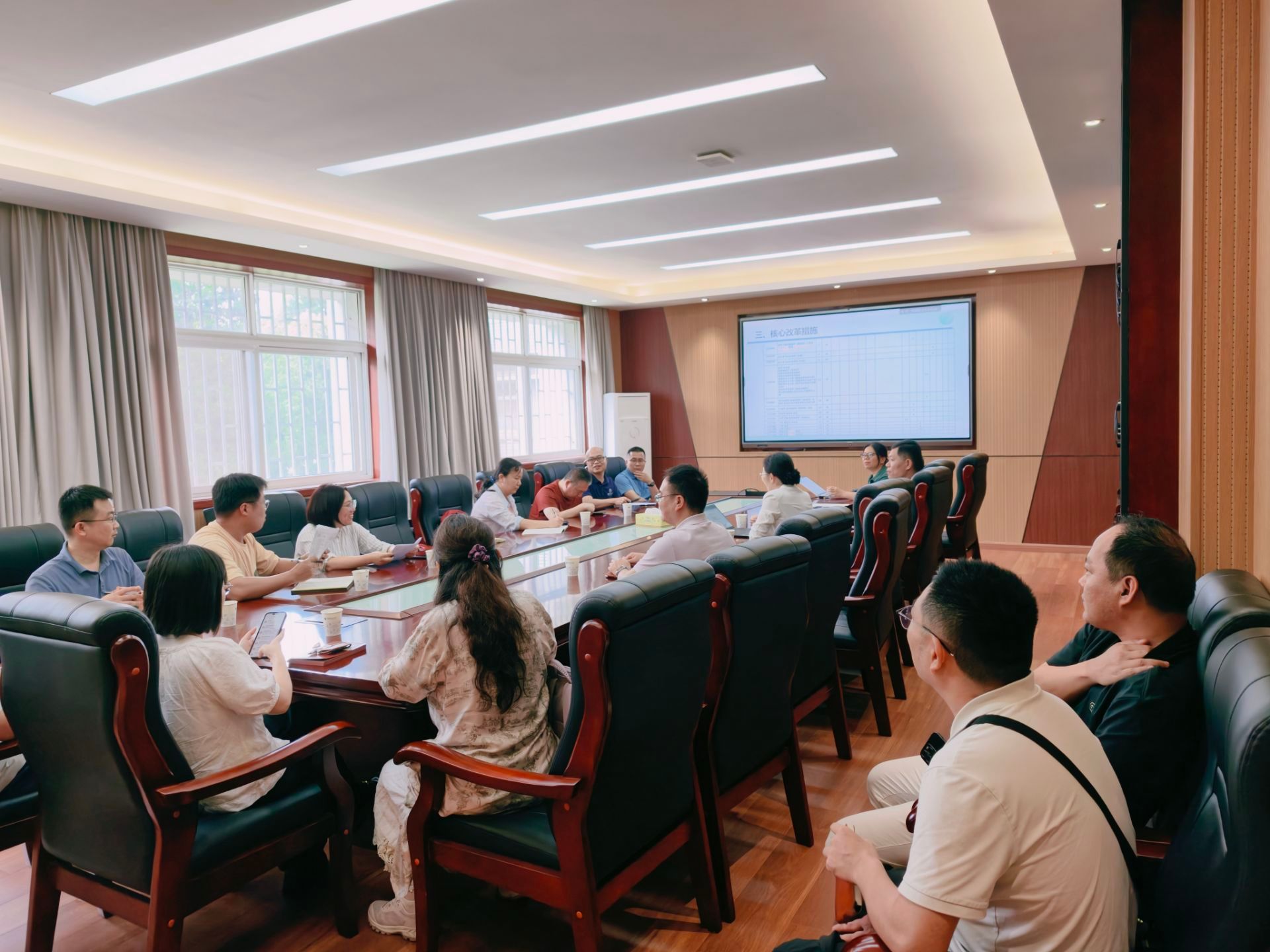 https://dkxy.cug.edu.cn/__local/4/87/EA/0ECAF3459506AC5E3A1B9A04D46_94057300_43A0C.jpg